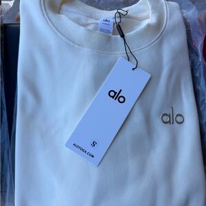 ALO Yoga Navy Sweatshirt